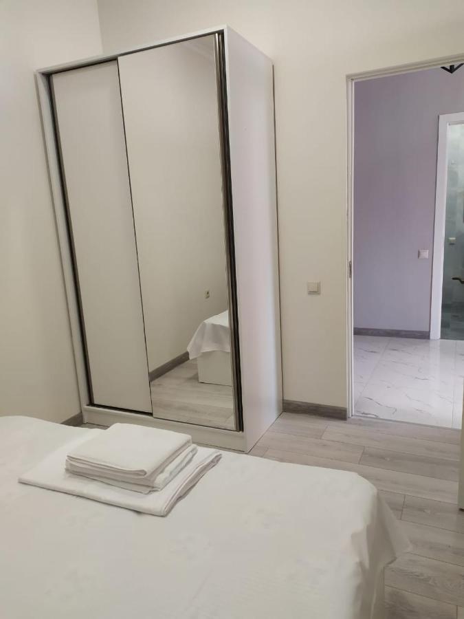 Апартаменты Мансардные В Центре Еревана Εξωτερικό φωτογραφία